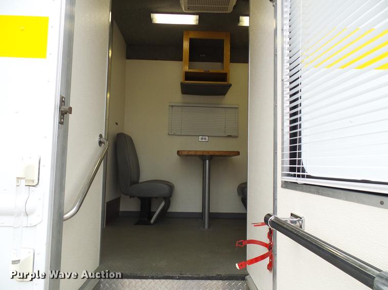 image for item DF7179 2003 Freightliner MT55 DWI/DUI enforcement/command center truck