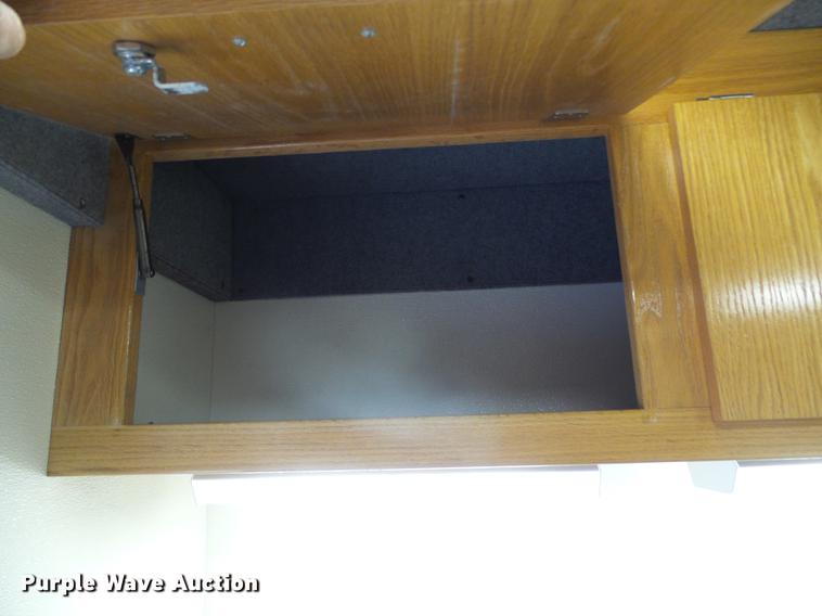 image for item DF7179 2003 Freightliner MT55 DWI/DUI enforcement/command center truck