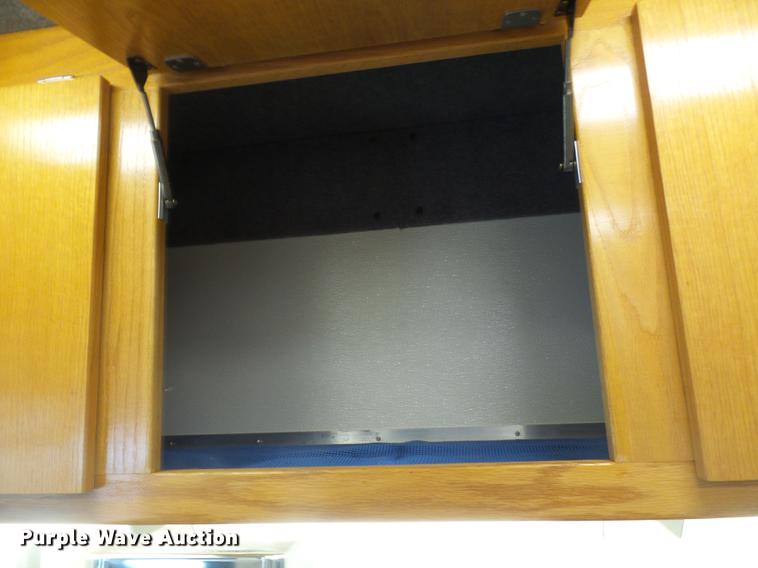 image for item DF7179 2003 Freightliner MT55 DWI/DUI enforcement/command center truck