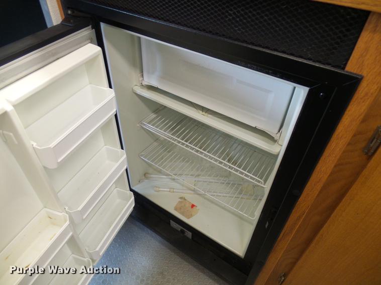 image for item DF7179 2003 Freightliner MT55 DWI/DUI enforcement/command center truck