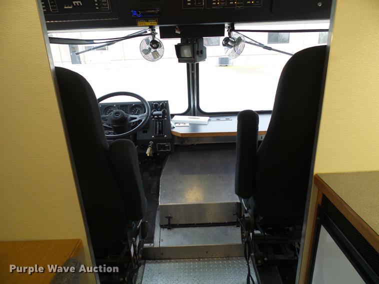 image for item DF7179 2003 Freightliner MT55 DWI/DUI enforcement/command center truck