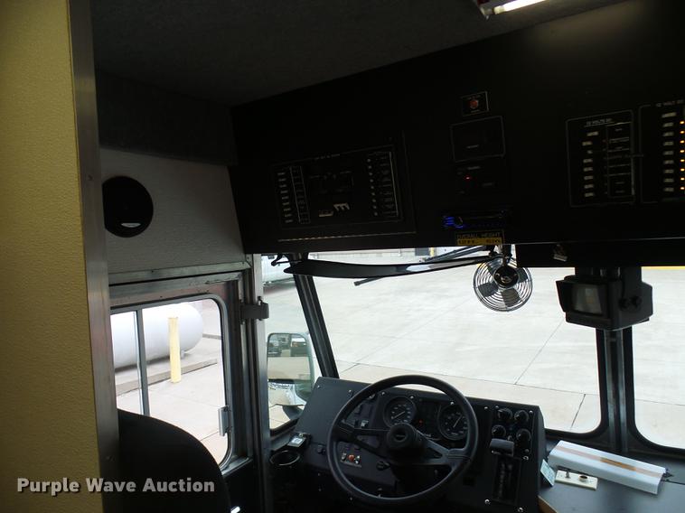 image for item DF7179 2003 Freightliner MT55 DWI/DUI enforcement/command center truck