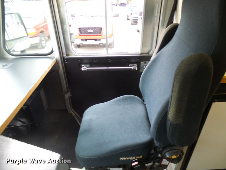 image for item DF7179 2003 Freightliner MT55 DWI/DUI enforcement/command center truck