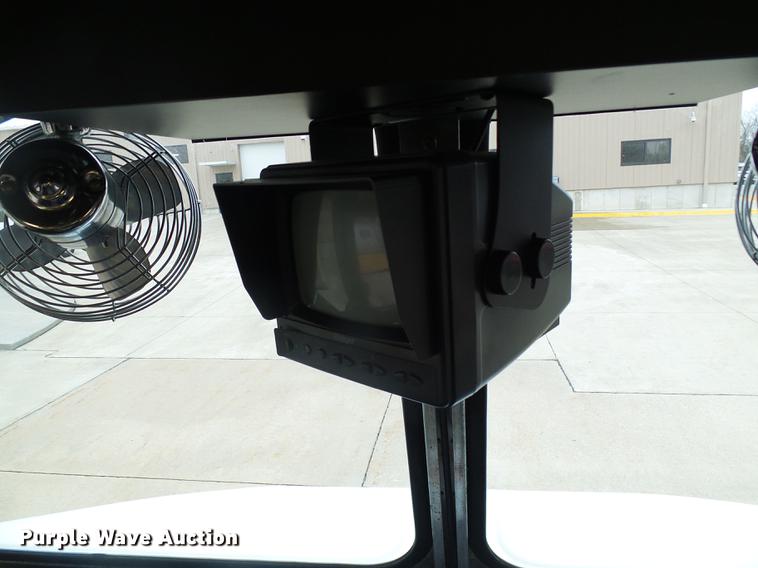 image for item DF7179 2003 Freightliner MT55 DWI/DUI enforcement/command center truck