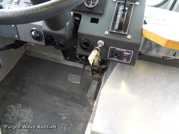 image for item DF7179 2003 Freightliner MT55 DWI/DUI enforcement/command center truck