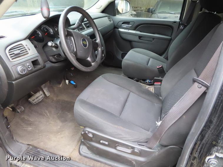 image for item DF7753 2011 Chevrolet Tahoe Police SUV