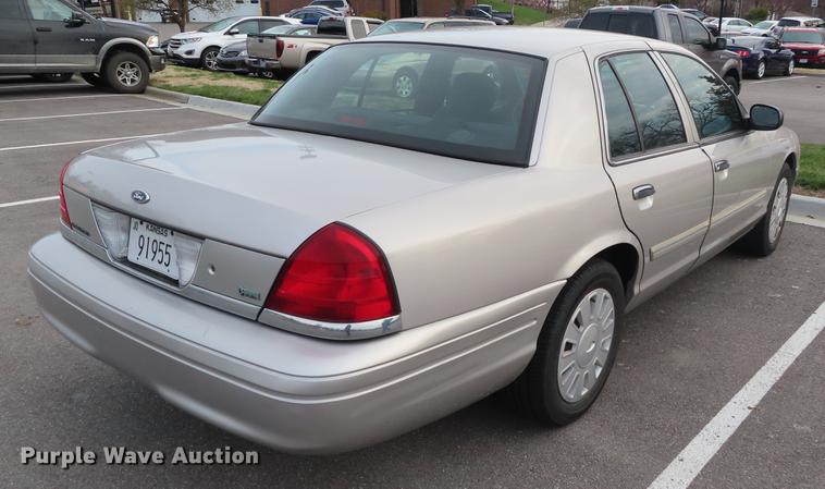 image for item DF7761 2009 Ford Crown Victoria Police Interceptor