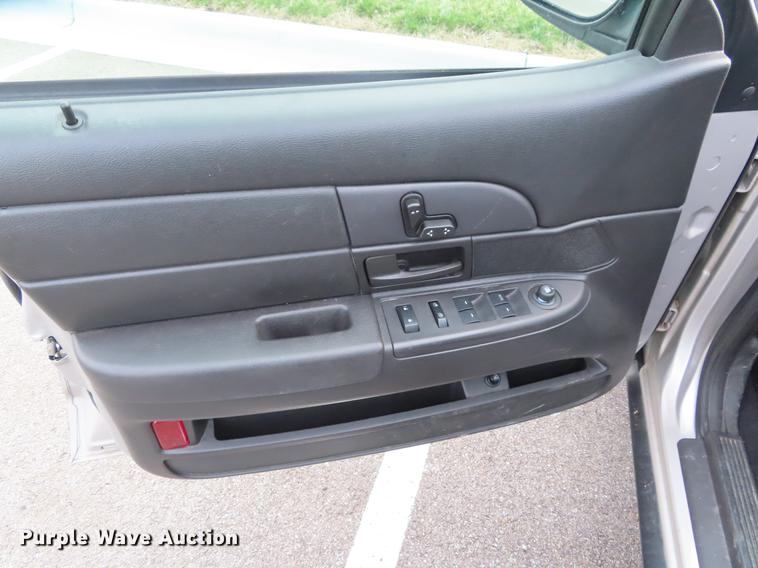 image for item DF7761 2009 Ford Crown Victoria Police Interceptor