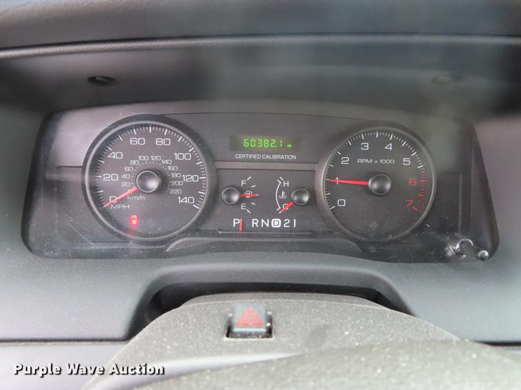 image for item DF7761 2009 Ford Crown Victoria Police Interceptor