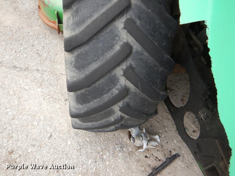 image for item DF7768 John Deere 997 ZTrak ZTR lawn mower