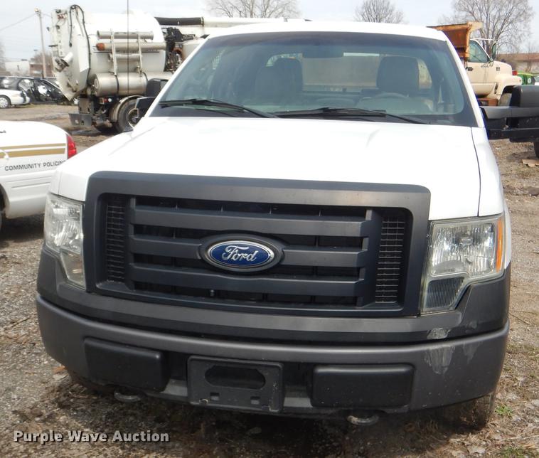 image for item DF7771 2010 Ford F150 SuperCab pickup truck