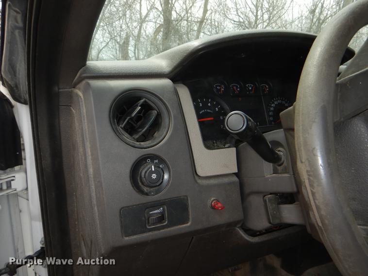 image for item DF7771 2010 Ford F150 SuperCab pickup truck