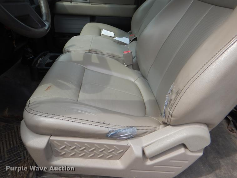 image for item DF7771 2010 Ford F150 SuperCab pickup truck