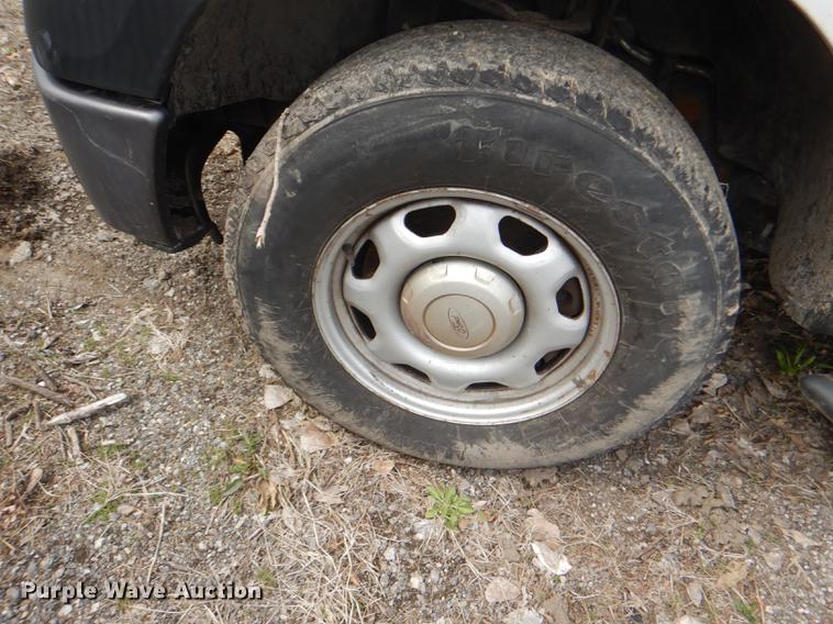 image for item DF7771 2010 Ford F150 SuperCab pickup truck