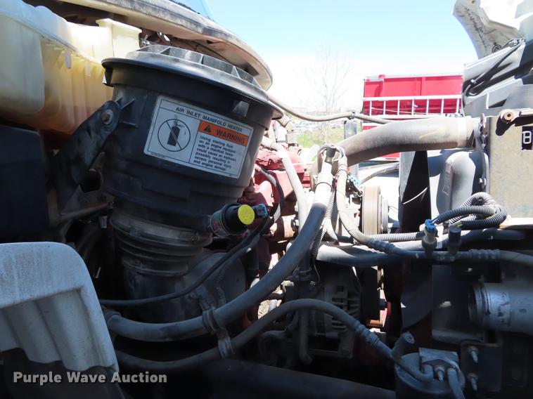 image for item DF7789 2011 Freightliner Business Class M2 refuse truck