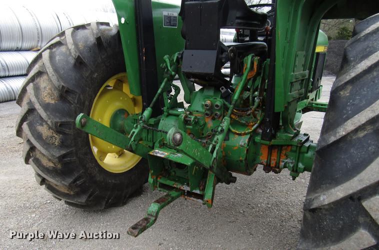 image for item DF7946 John Deere 2555 tractor