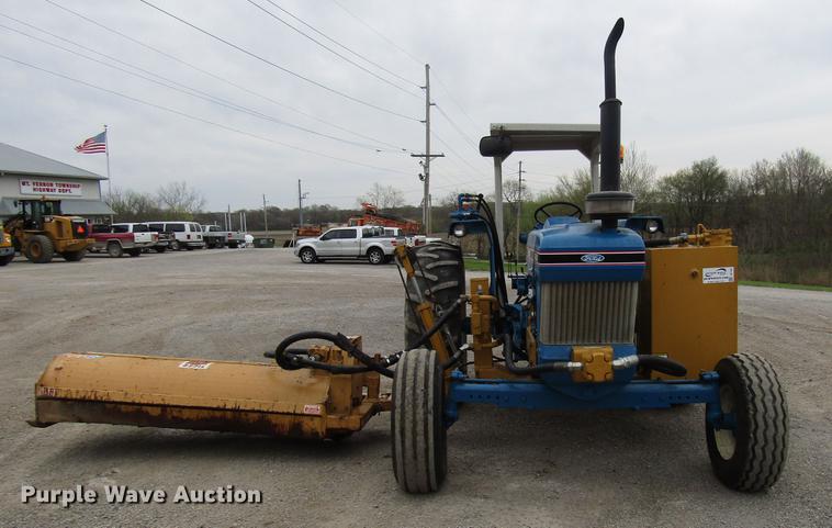 image for item DF7947 1985 Ford 6610 tractor