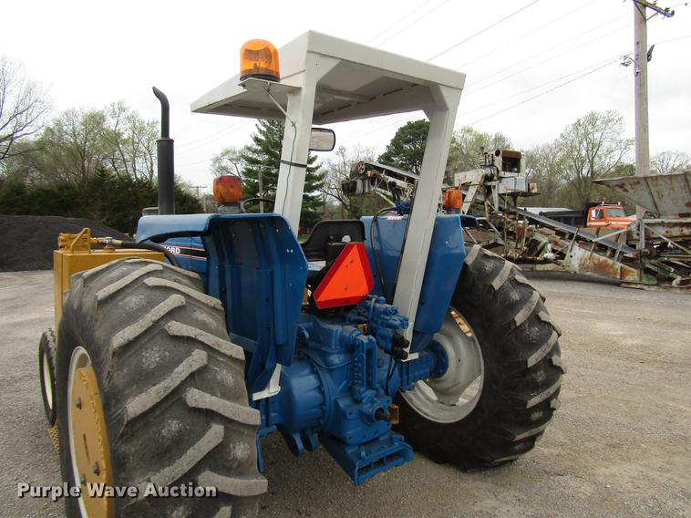 image for item DF7947 1985 Ford 6610 tractor