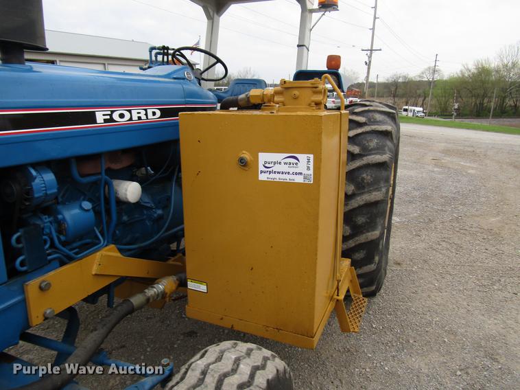 image for item DF7947 1985 Ford 6610 tractor