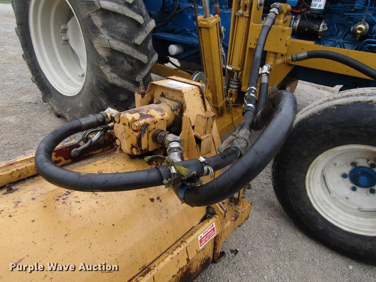 image for item DF7947 1985 Ford 6610 tractor