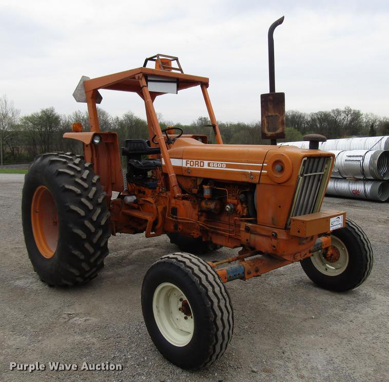 image for item DF7948 Ford 6600 tractor