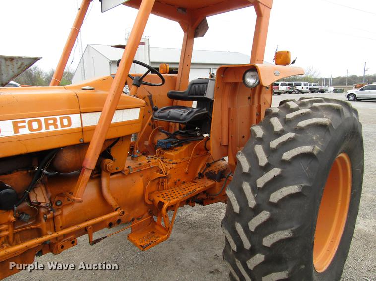 image for item DF7948 Ford 6600 tractor