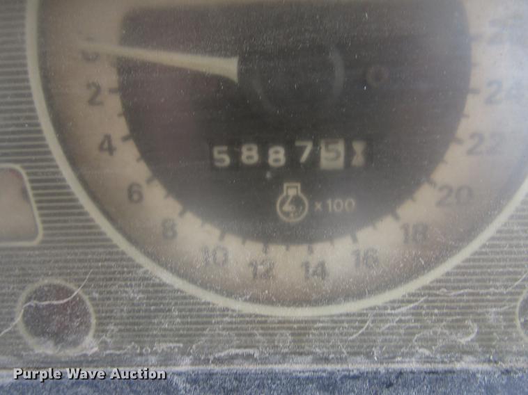 image for item DF7948 Ford 6600 tractor