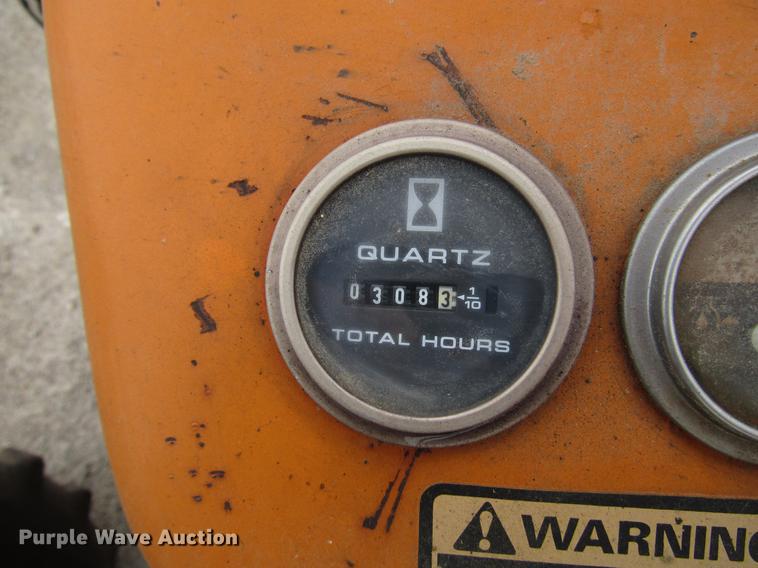 image for item DF7948 Ford 6600 tractor