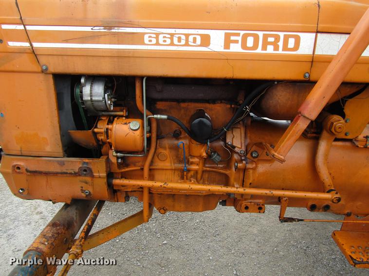 image for item DF7948 Ford 6600 tractor