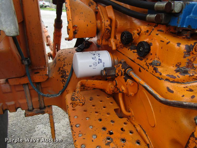 image for item DF7948 Ford 6600 tractor