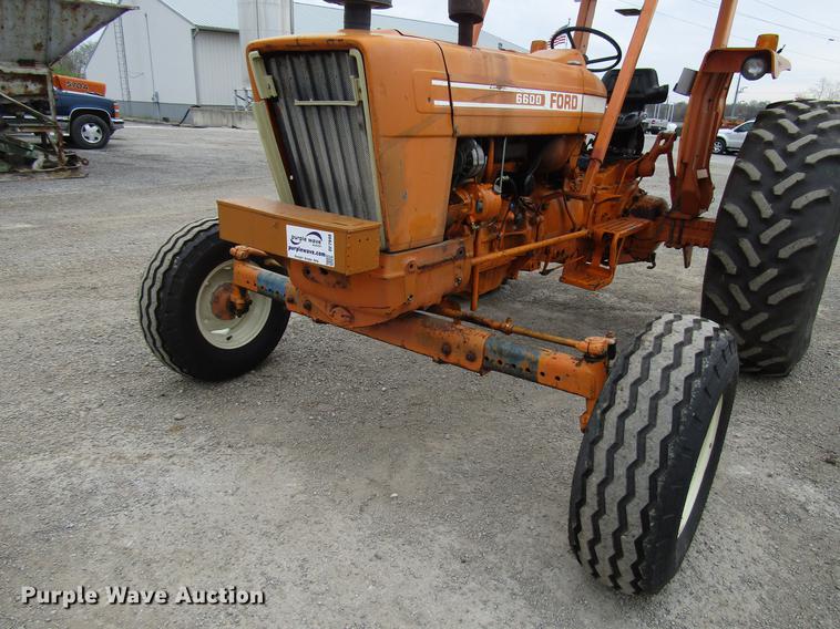 image for item DF7948 Ford 6600 tractor
