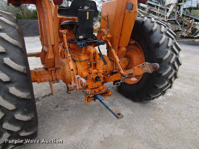 image for item DF7948 Ford 6600 tractor