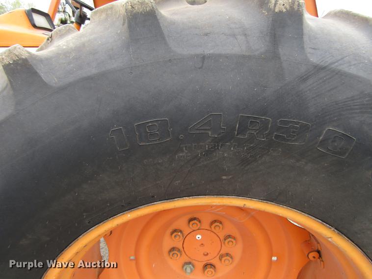 image for item DF7948 Ford 6600 tractor