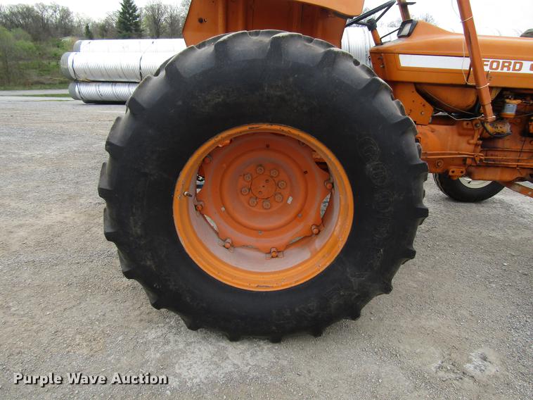 image for item DF7948 Ford 6600 tractor
