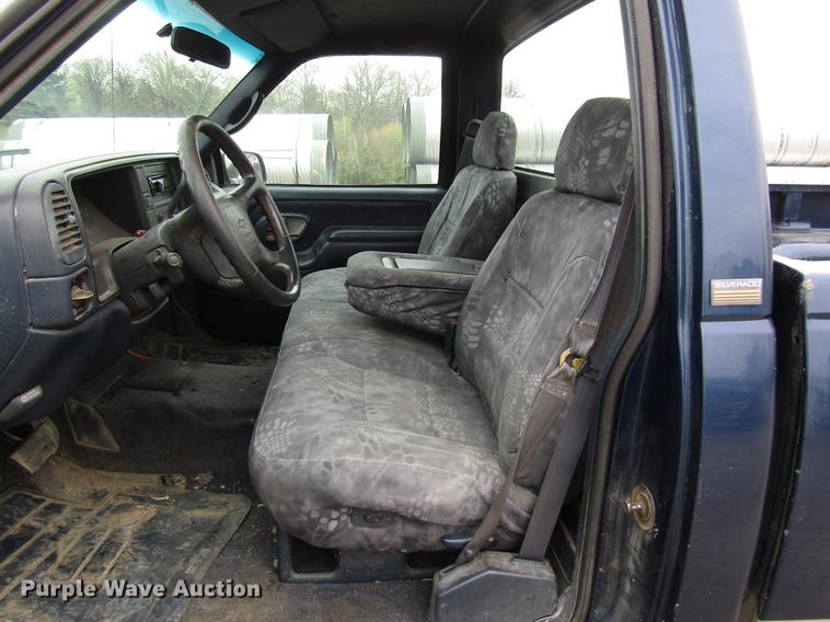 image for item DF7949 1996 Chevrolet K1500 pickup truck