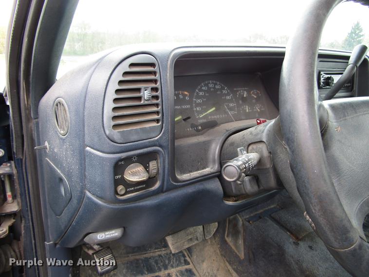 image for item DF7949 1996 Chevrolet K1500 pickup truck