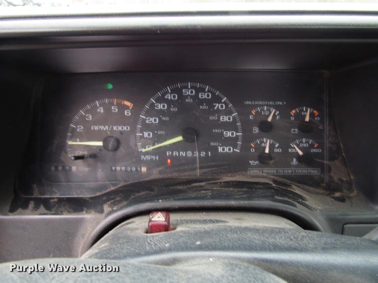 image for item DF7949 1996 Chevrolet K1500 pickup truck