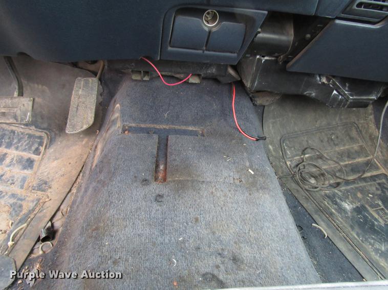 image for item DF7949 1996 Chevrolet K1500 pickup truck