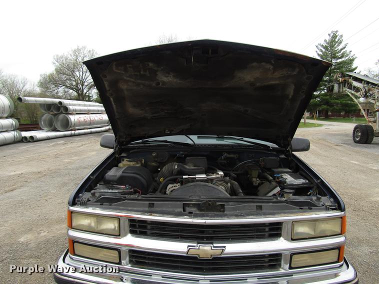 image for item DF7949 1996 Chevrolet K1500 pickup truck