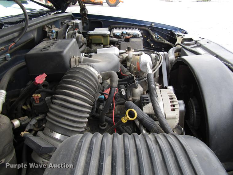 image for item DF7949 1996 Chevrolet K1500 pickup truck