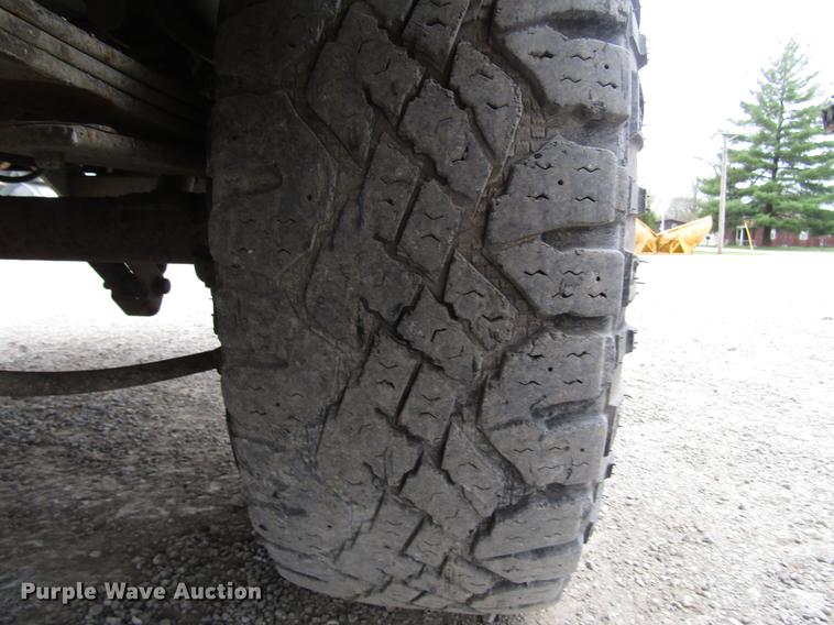 image for item DF7949 1996 Chevrolet K1500 pickup truck