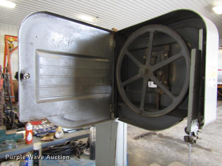 image for item DF7952 Delta vertical bandsaw