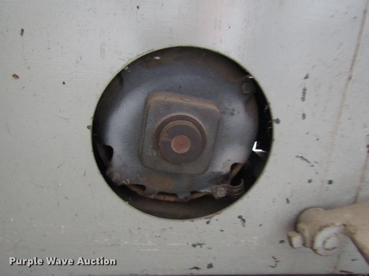 image for item DF7952 Delta vertical bandsaw