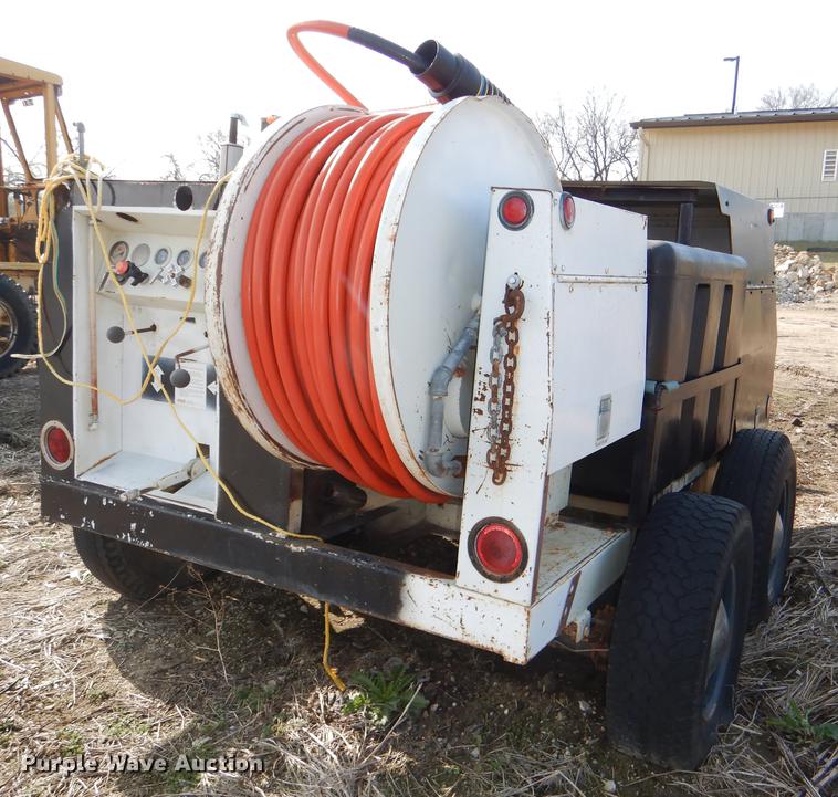 image for item DG0921 FMC sewer jetter