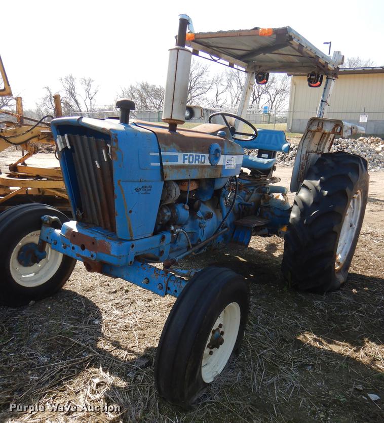 image for item DG0922 Ford DA224C 4600 tractor