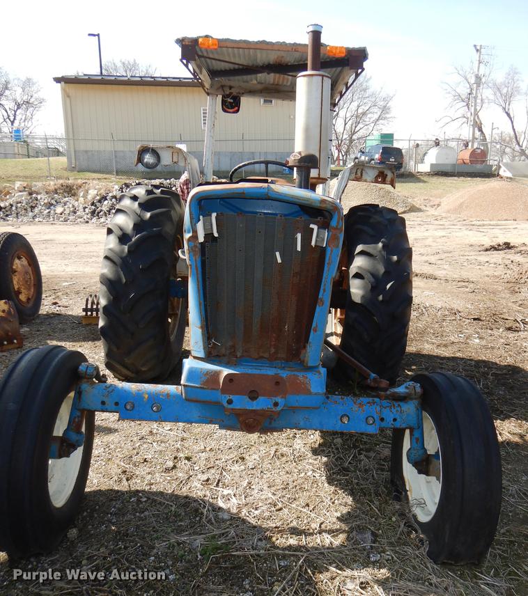 image for item DG0922 Ford DA224C 4600 tractor