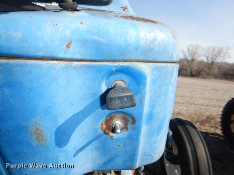 image for item DG0922 Ford DA224C 4600 tractor