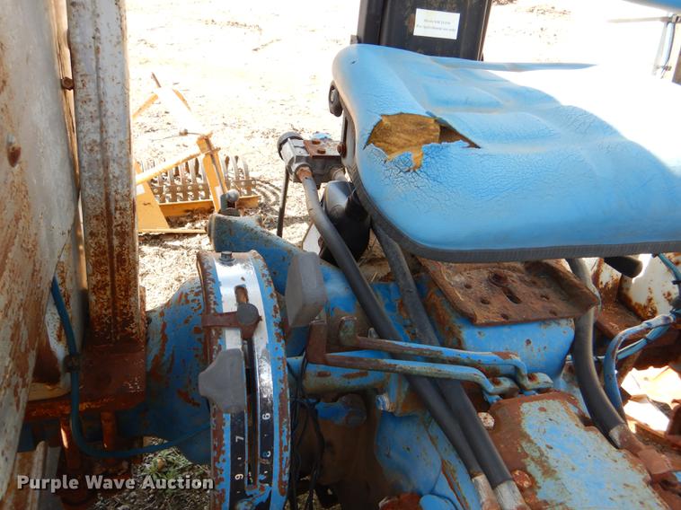 image for item DG0922 Ford DA224C 4600 tractor