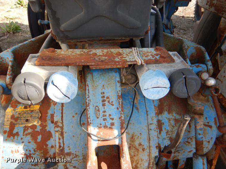 image for item DG0922 Ford DA224C 4600 tractor
