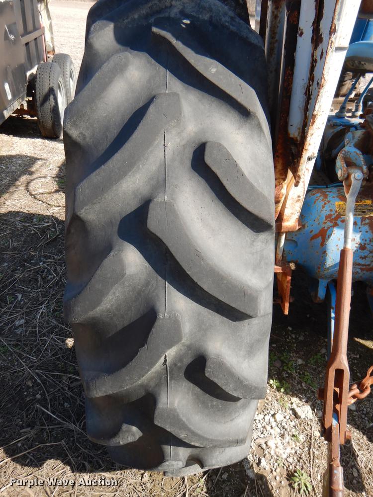 image for item DG0922 Ford DA224C 4600 tractor